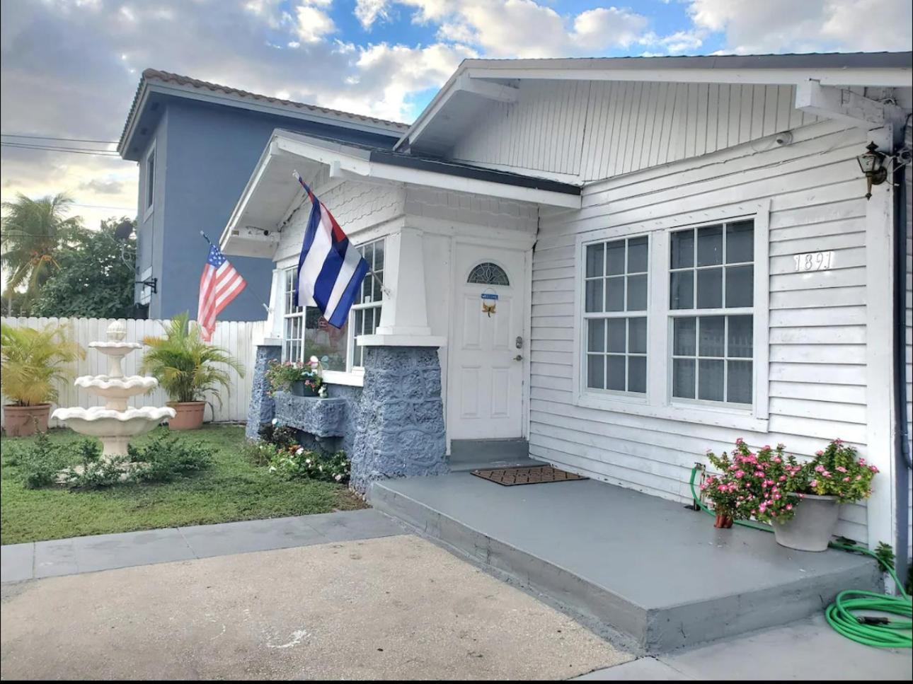 B5 Best Value On Private Bedroom With Private Bathroom In Little Havana, Маями Екстериор снимка